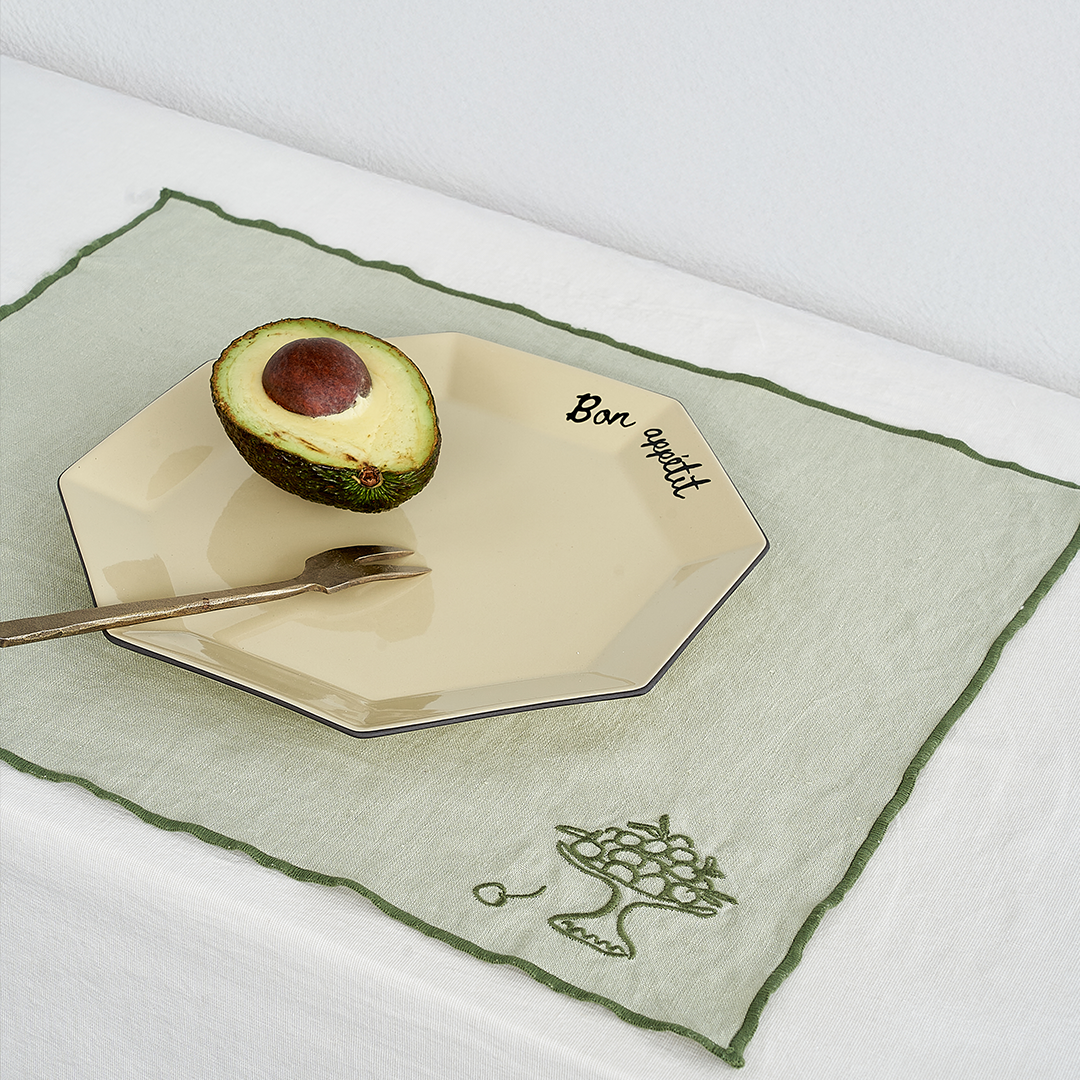 Embroidered Linen Placemat Set – Fruit Bowl